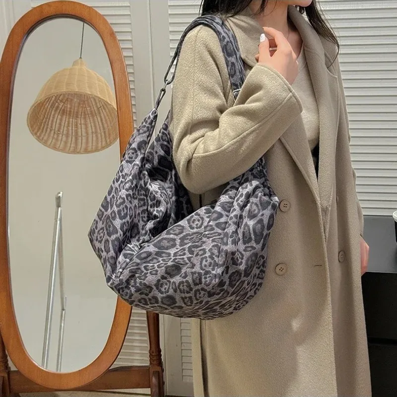 motif léopard tendance