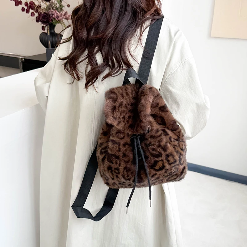 Accessoire tendance suédine