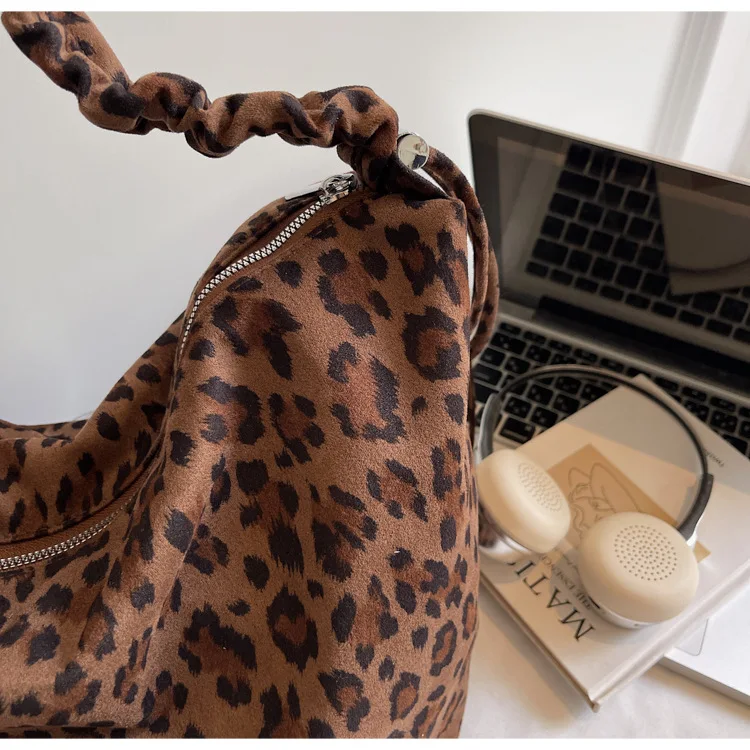 sac léopard marron clair