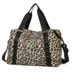 Sac de sport léopard femme marron en nylon et polyester – fermeture zippée, forme souple