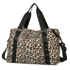 Sac de sport léopard femme marron en nylon et polyester – fermeture zippée, forme souple
