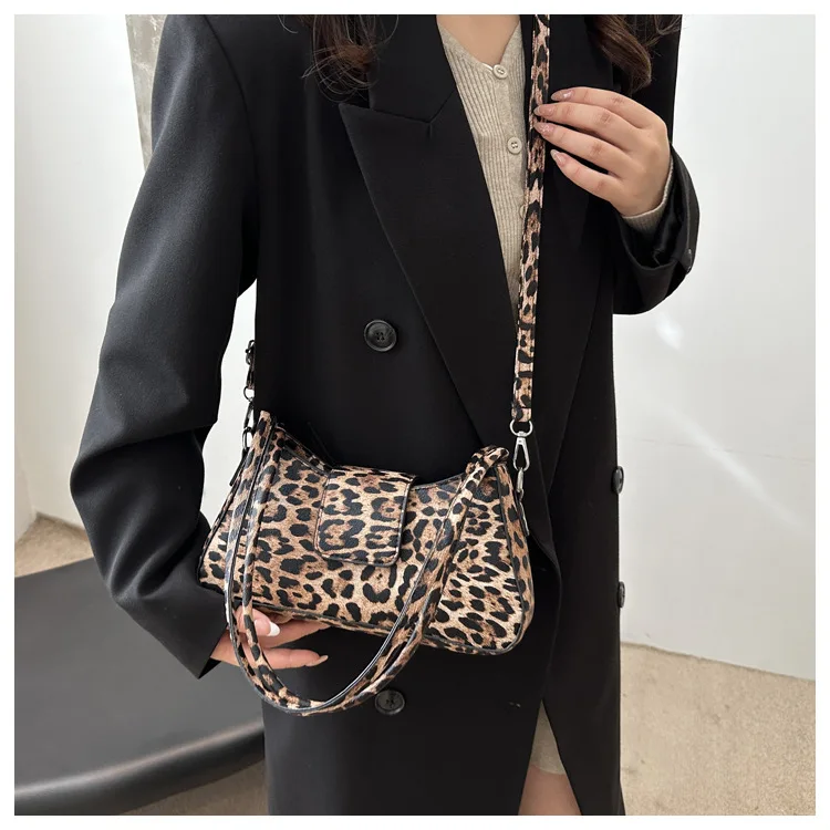 sac leopard