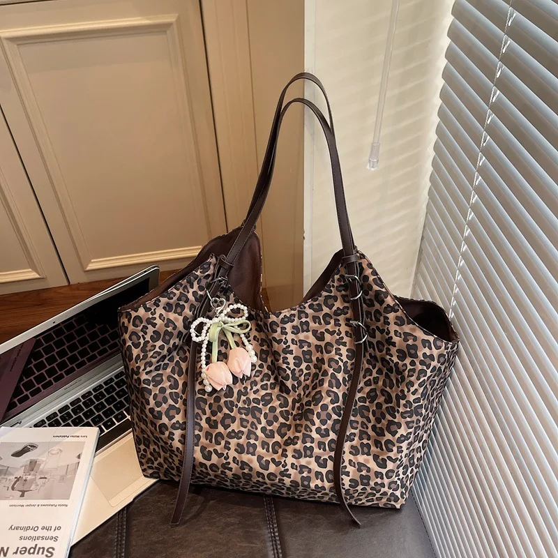 sac bandoulière léopard