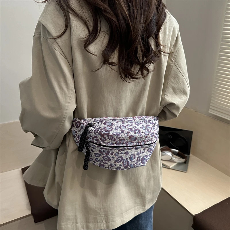 accessoire femme léopard violet