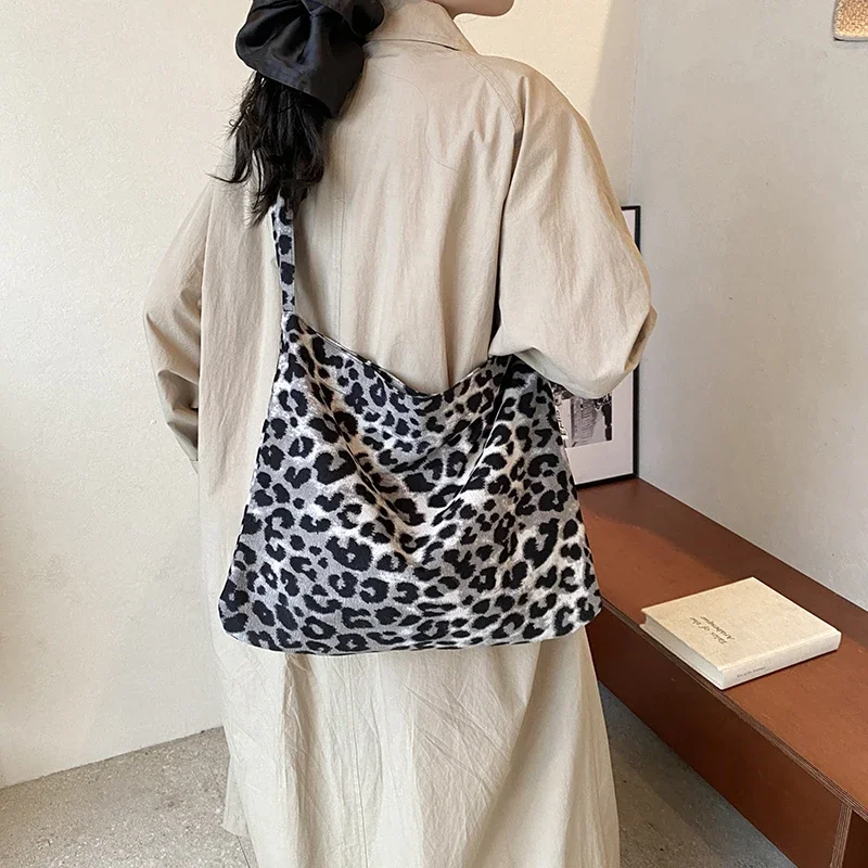 Accessoire tendance léopard
