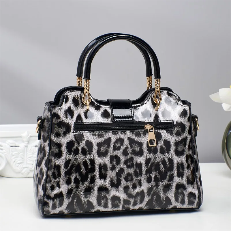 Sac a main bandoulière léopard Blanc gris – Image 2