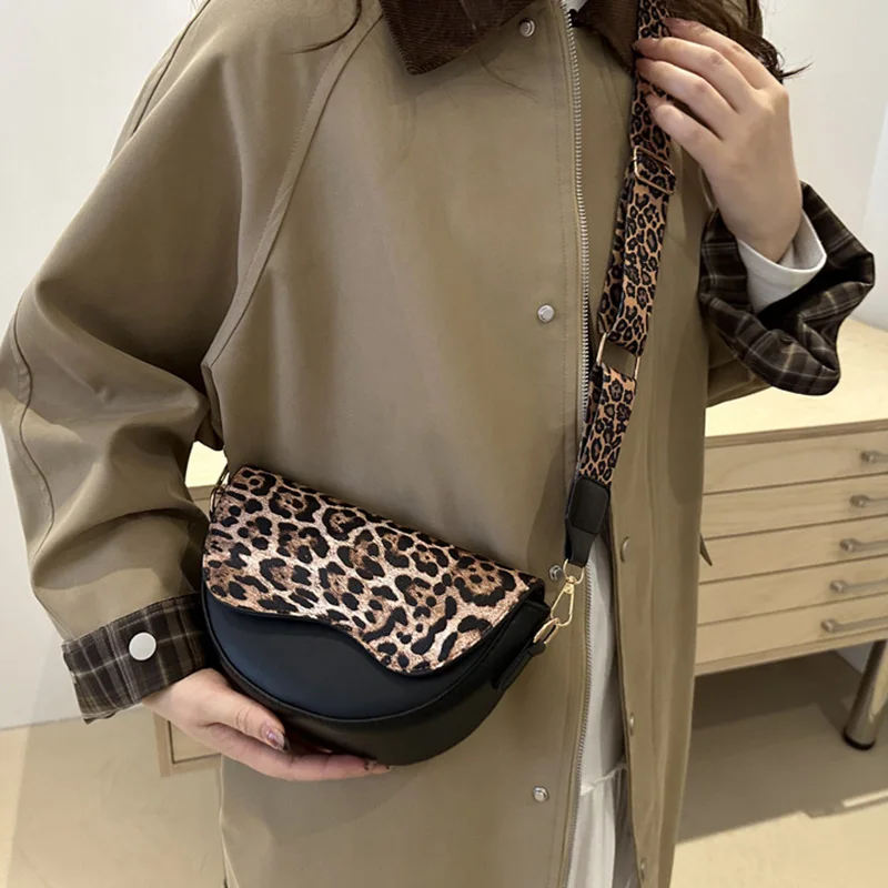 sac femme léopard noir tendance
