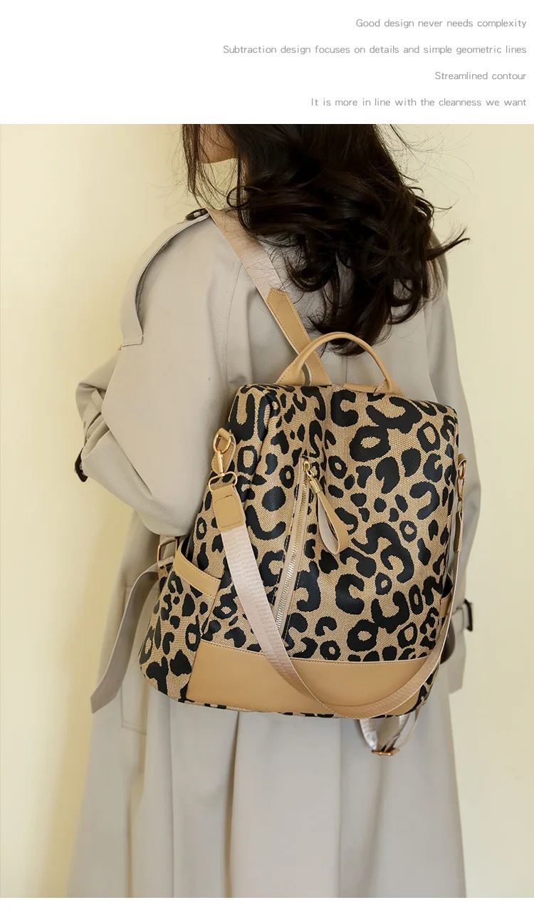 femme chic sac à dos léopard