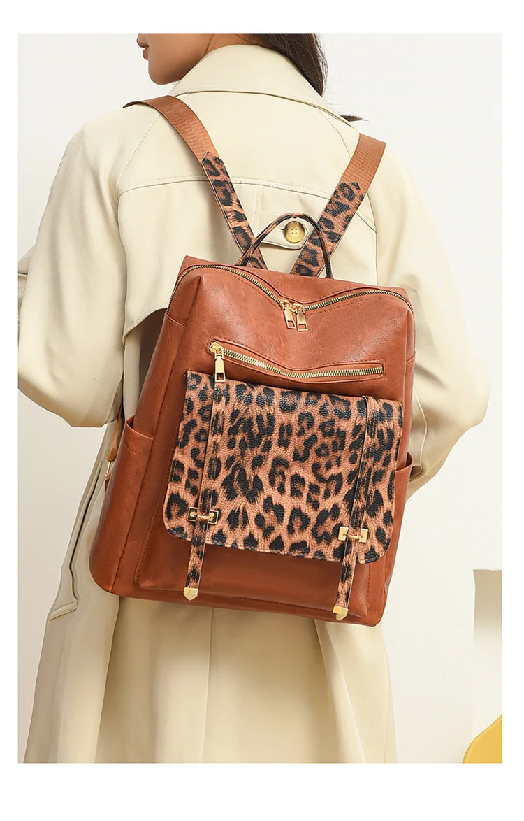 Sac à dos léopard femme marron en polyester – avec poches intérieure et extérieure, fermeture zippée – Image 3