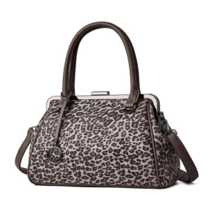 sac a main léopard