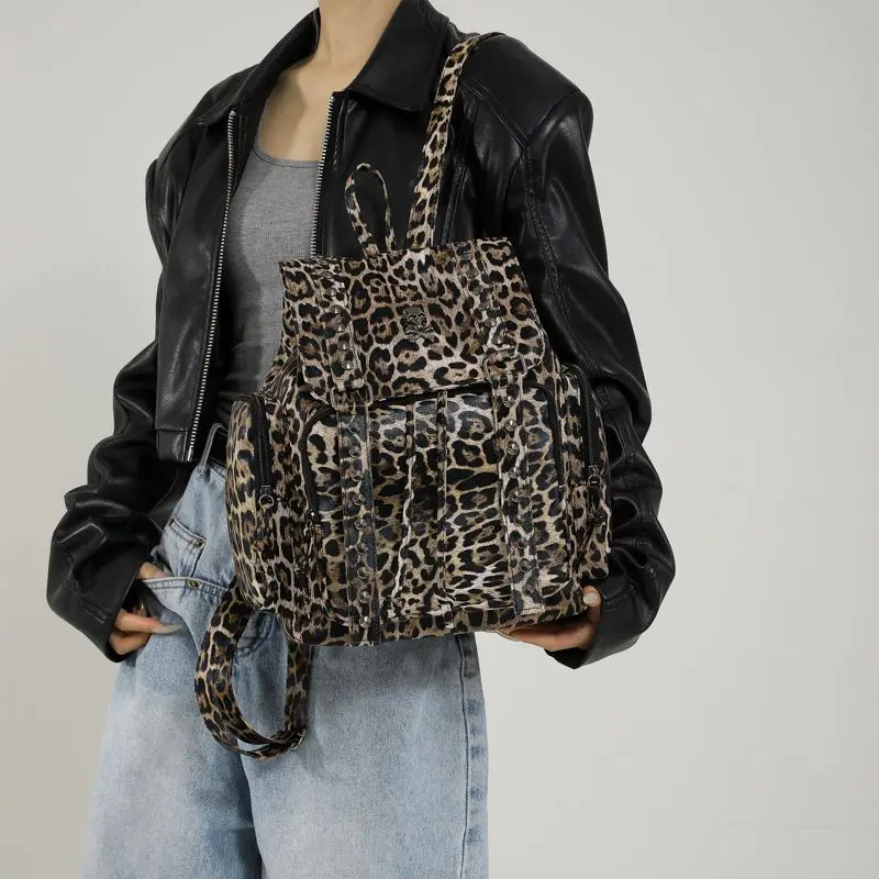 Sac à dos léopard femme marron en polyester – Image 2