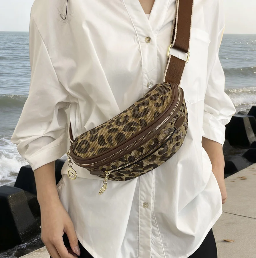 Sac banane élégant marron
