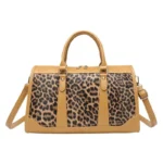 Sac à main bandoulière léopard femme marron clair en polyester – fermeture zippée, forme souple