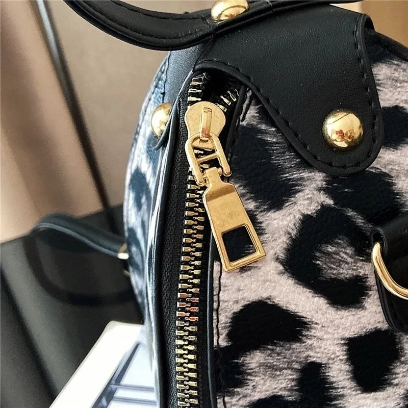 Sac à bandoulière ajustable léopard