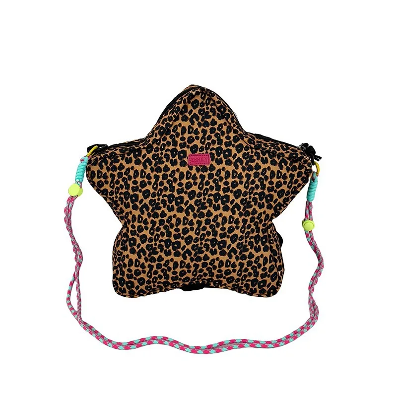 Sac bandoulière léopard unisexe marron en nylon et polyester – capacité inférieure à 20 litres, fermeture zippée