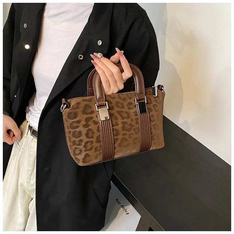 Accessoire léopard tendance