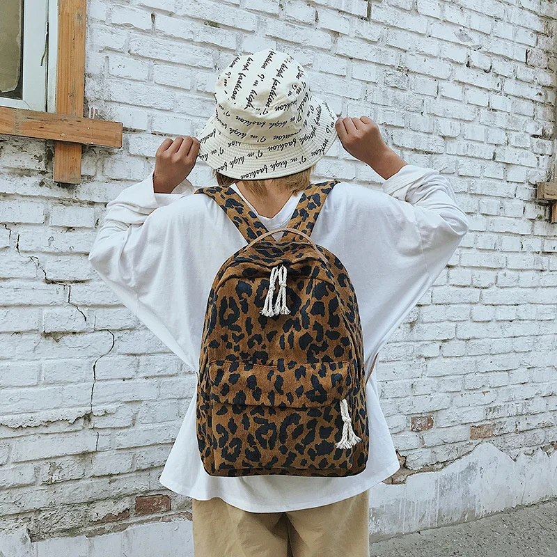 sac à dos motif léopard